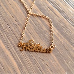 FINALPRICE Kris Nations SF Gold Nameplate Necklace